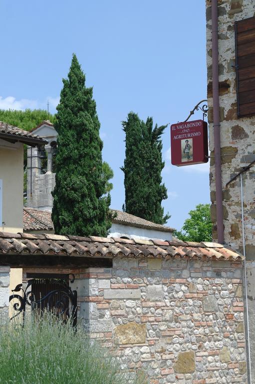 Agriturismo Il Vagabondo Buttrio Bagian luar foto