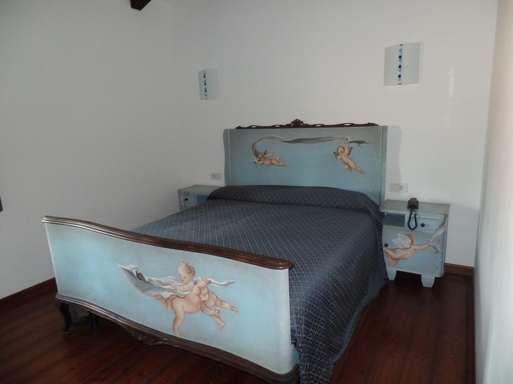 Agriturismo Il Vagabondo Buttrio Ruang foto